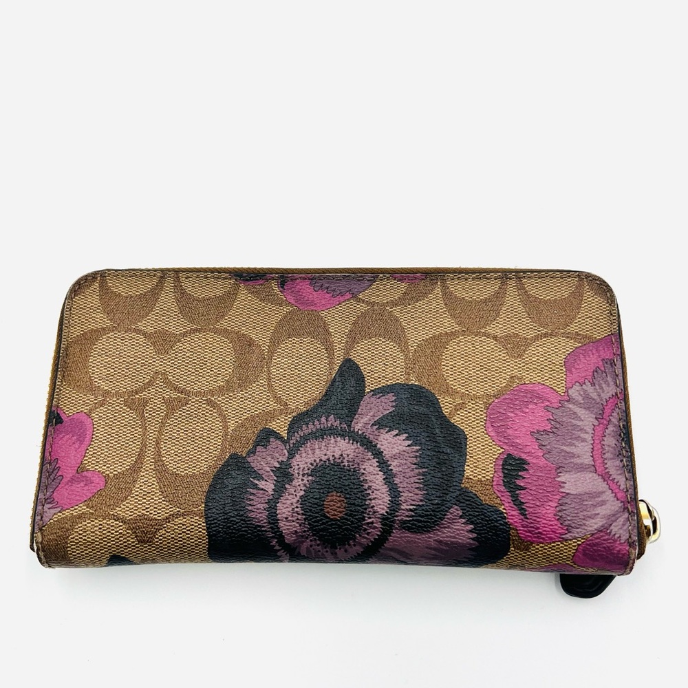 Coach Accordion Zip Wallet - Picture 2 of 7